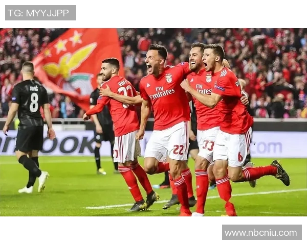 1213赛季拜仁慕尼黑对阵巴塞罗那的经典对决回顾与分析