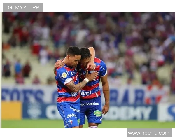 格雷米奥迎战红牛布拉争夺巴西联赛关键三分的激烈对决