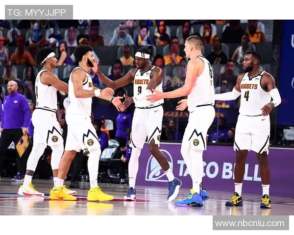 湖人对阵掘金精彩直播全程回顾与赛后分析分享