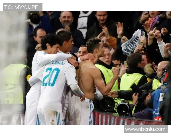 泰国足球对决越南队激战在即球迷期待精彩瞬间与胜负悬念 泰国足球对决越南队激战在即球迷期待精彩瞬间与胜负悬念