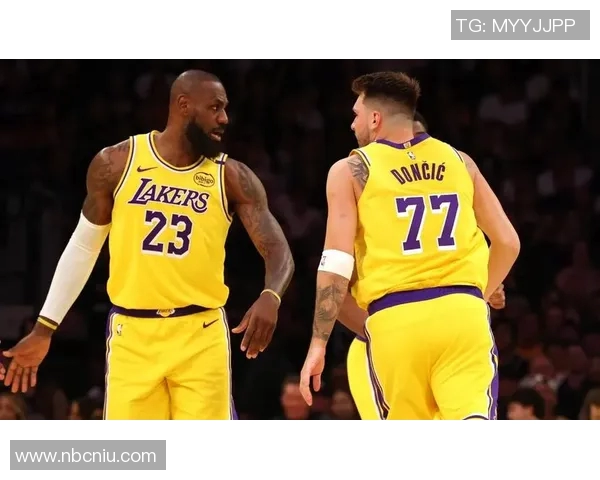 湖人对阵公牛精彩回放全程解析与赛后点评分享 湖人对阵公牛精彩回放全程解析与赛后点评分享